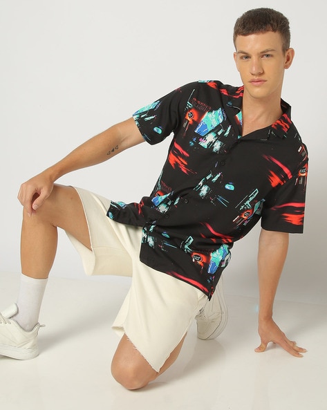 Men Abstract Print Regular Fit Shirt