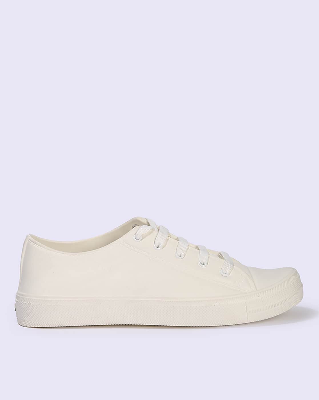 YOUSTA Men Lace-Up Shoes (White)