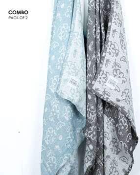 Pack of 2 Floral Pattern Bath Towels-image-28