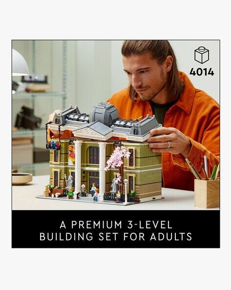 LEGO Natural History Museum Set