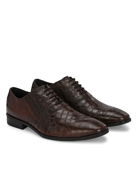 CARLO ROMANO Men Croc-Embossed Genuine Leather Derby