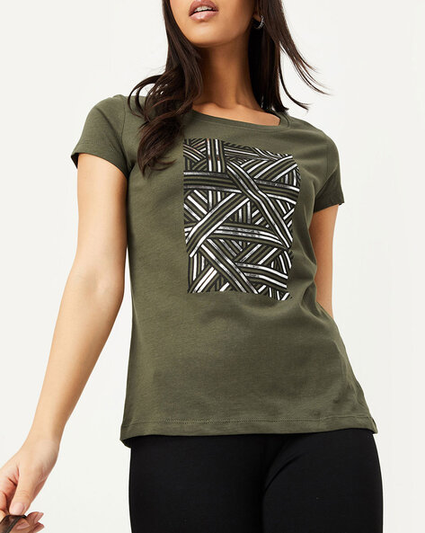 Women Graphic Print Regular Fit Round-Neck T-Shirt