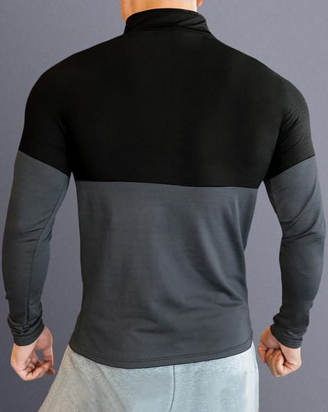 EYEBOGLER Men Regular Fit Henley-Neck T-Shirt - Image 2
