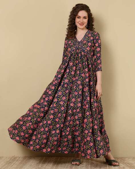 Navy Kurtas for Women by GLAM ROOTS Online | Ajio.com