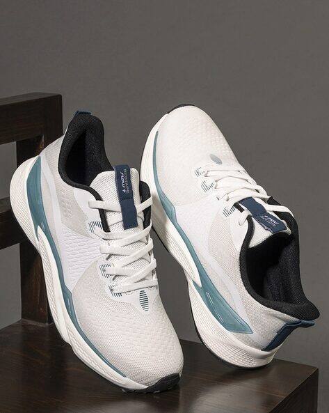 RED TAPE Men Low-Top Lace-Up Running Shoes