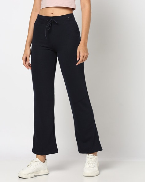 Women Regular Fit Flat-Front Trousers