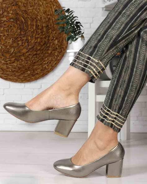 Women Round-Toe Chunky Heeled Shoes