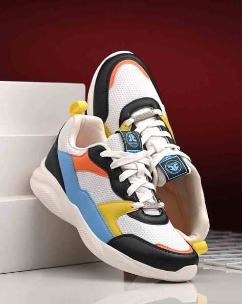 Women Running Shoes with Lace Fastening