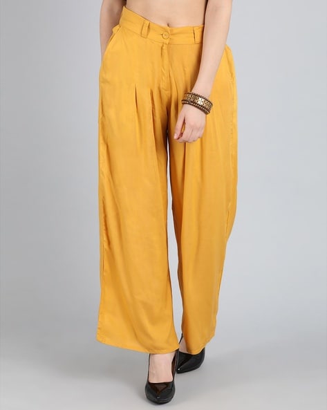 Women Front Dart Pants Price in India