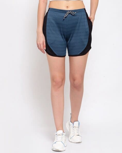 KLOTTHE Men Elasticated Waist Shorts with Insert Pockets