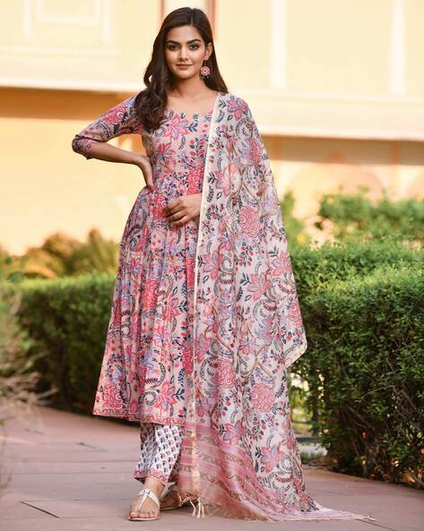 Buy Pink Kurta Suit Sets for Women by Ethnic 3 U Online Ajio