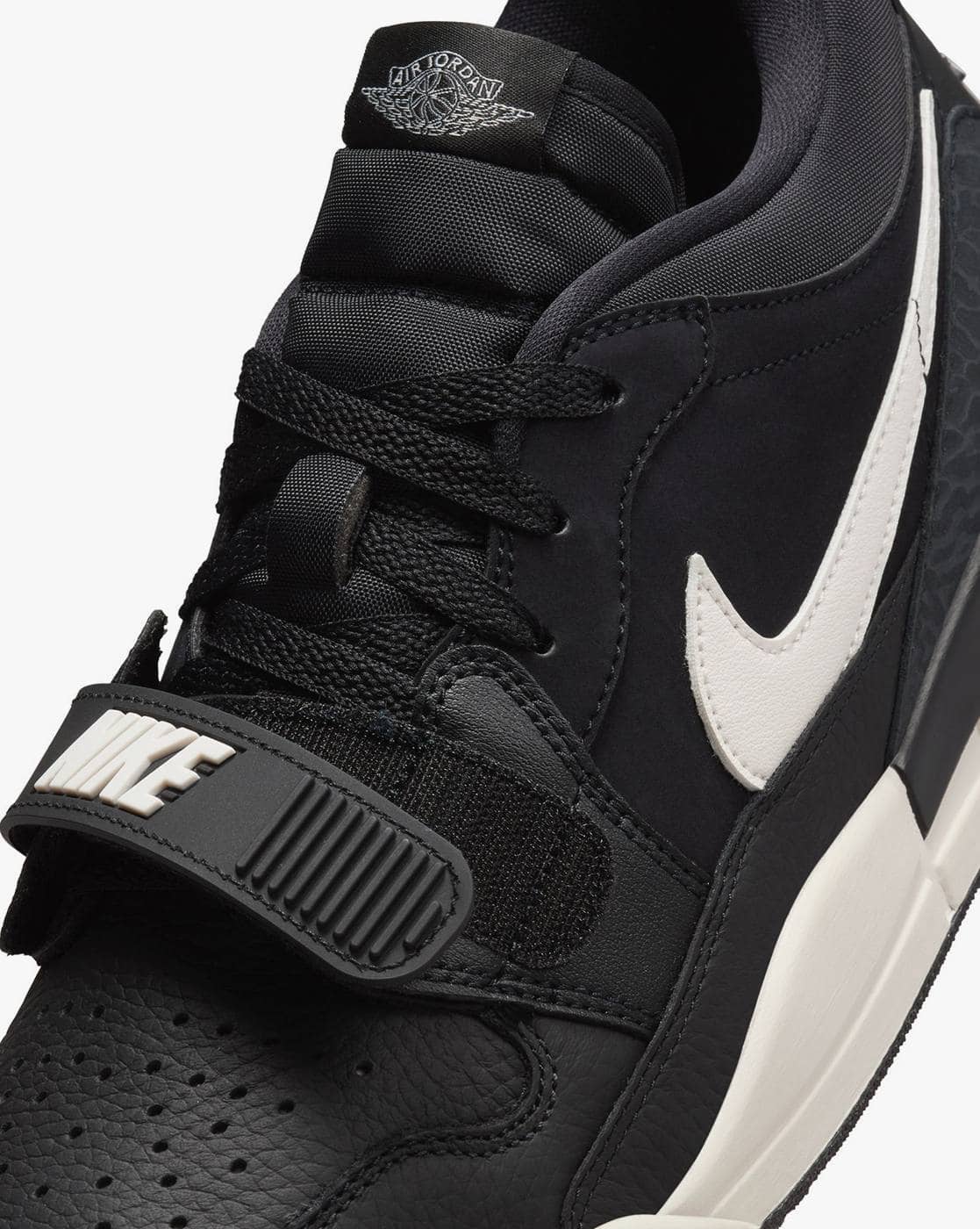 air jordan legacy black