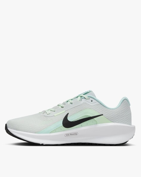 Downshifter 13 Lace-Up Running Shoes