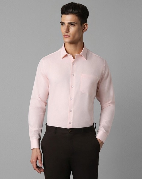 Men Slim Fit Shirt with Patch Pocket