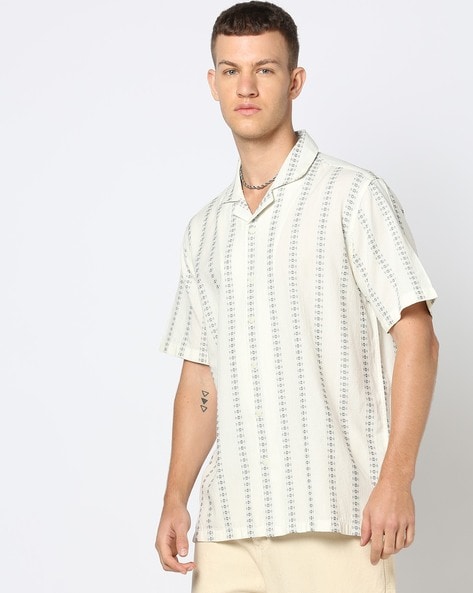 Men Striped Relaxed Fit Shirt