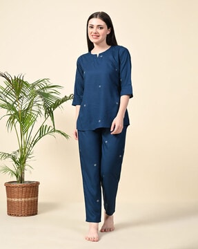 Women s Night Lounge Wear Online Low Price Offer on Night Lounge Wear for Women AJIO