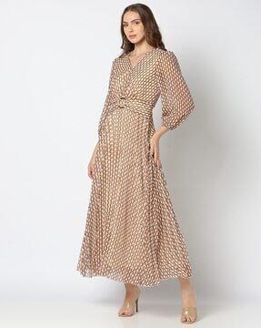 Maxi Dresses For Womens on Sale Buy Womens Dresses Online AJIO