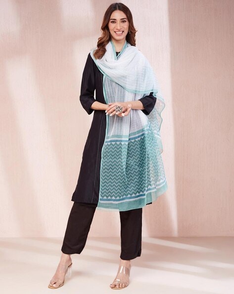 Women Striped Cotton Silk Dupatta Price in India