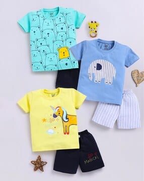 Boys Pack of 6 Graphic Print T-Shirts with Shorts