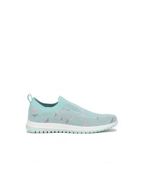 bata Girls Round-Toe Slip-On Running Shoes-picture-40