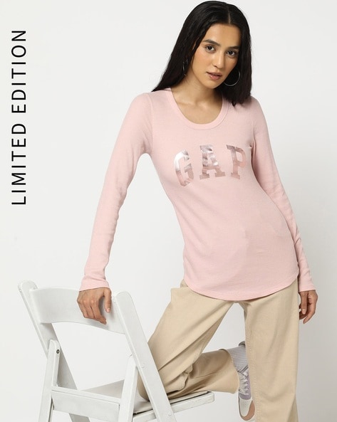 Pink Tops for Women by GAP Online | Ajio.com