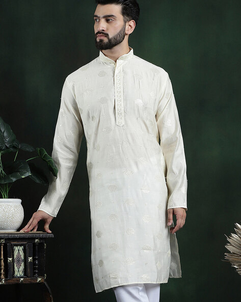 Sojanya Men Embroidered Regular Fit Kurta