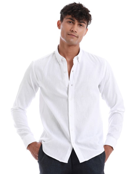 Men Regular Fit Shirt with Button-Down Collar