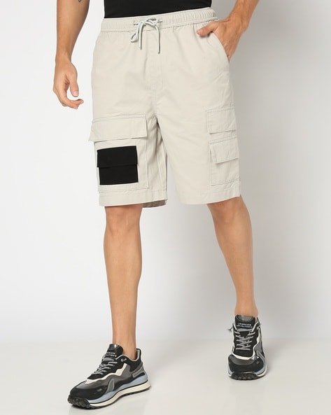 Men Loose Fit Cargo Shorts