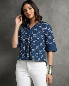 indie picks Dabu Print Relaxed Fit Top-picture-16