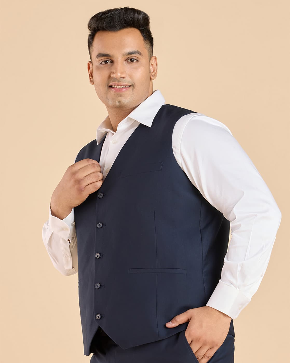 【Belvest】dark-NAVY ミルドウーステッド サージ スーツ ラグジュエリーの極み。Belvest(ベルベスト) ジャケット2型スーツ1型