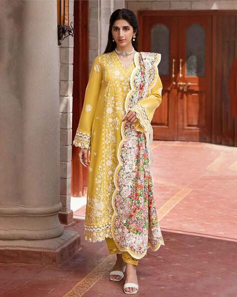 Women Embellished 3-Piece Semi-Stitched Dress Material Price in India