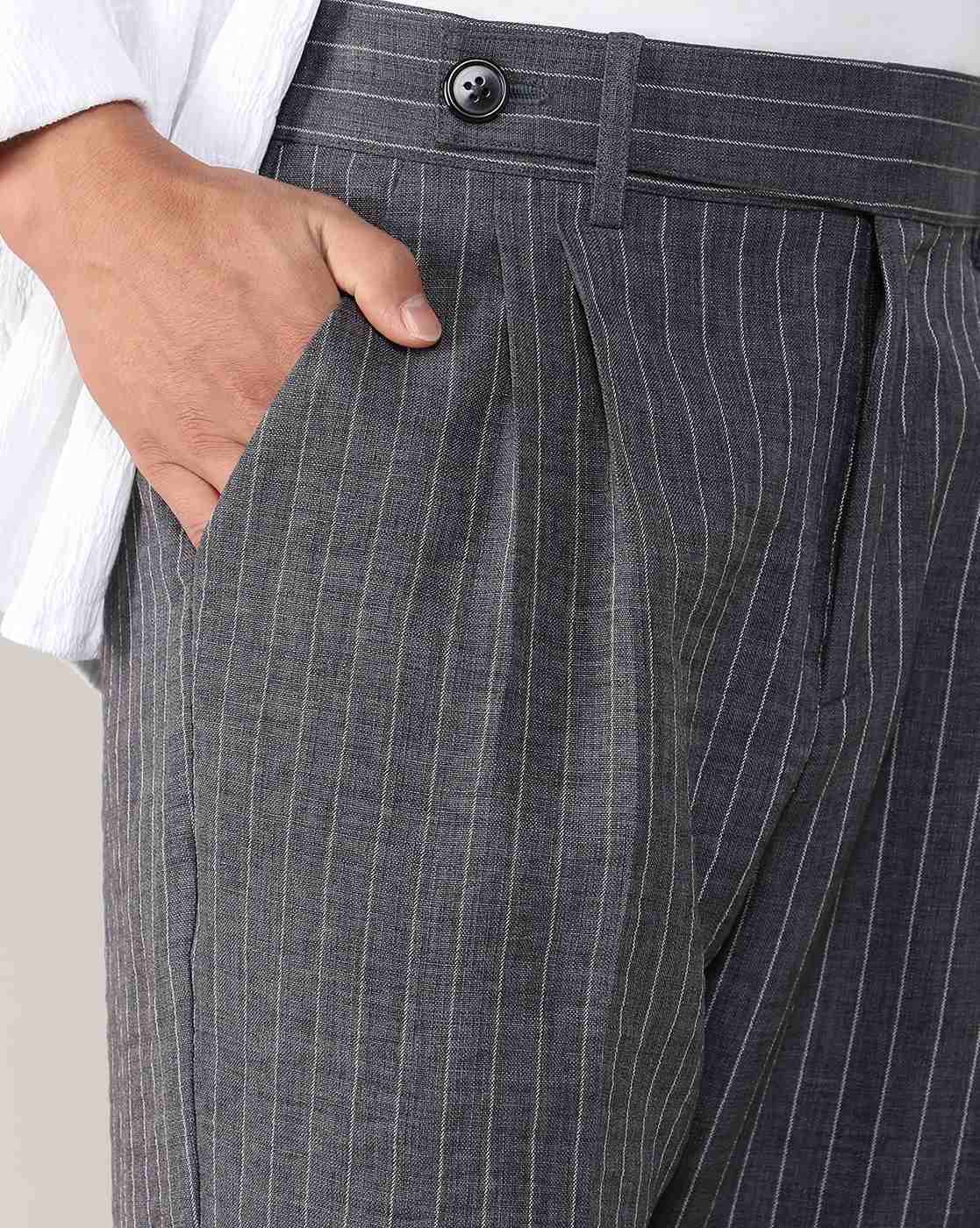 -1117Wx1400H-700024146-grey-