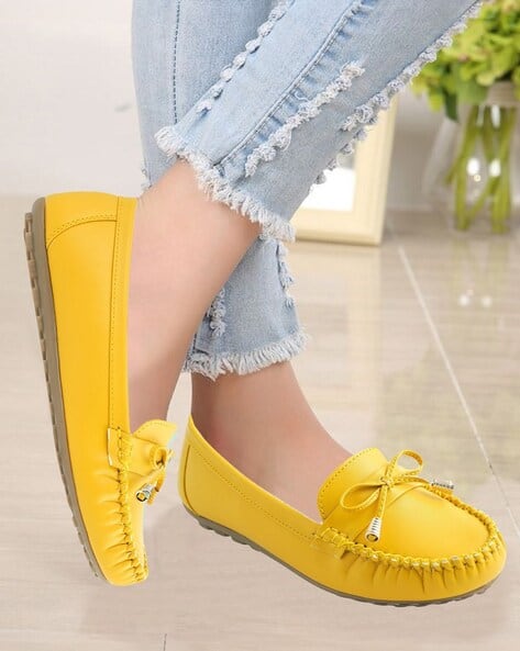 Ajio Yellow Shoes Flats SCS-5503 Men Casual Wear Shoes, Size: 6-10