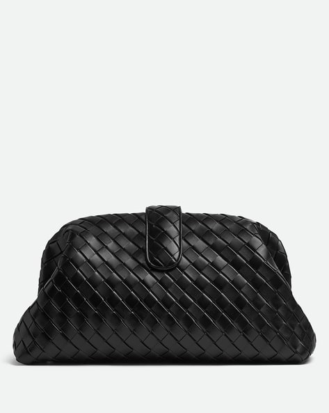 Buy BOTTEGA VENETA Maxi Lauren 1980 Clutch | Black Color Women