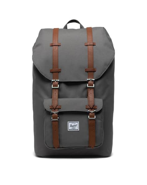 Men Sports Backpack with Adjustable Straps