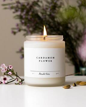 Round Shaped Scented Jar Candle with Floral Fragrance-image-4