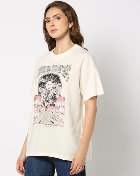 Women Graphic Print Regular Fit Crew-Neck T-Shirt