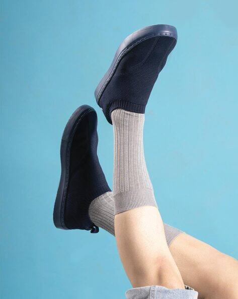 YOHO Men Round-Toe Slip-On Shoes