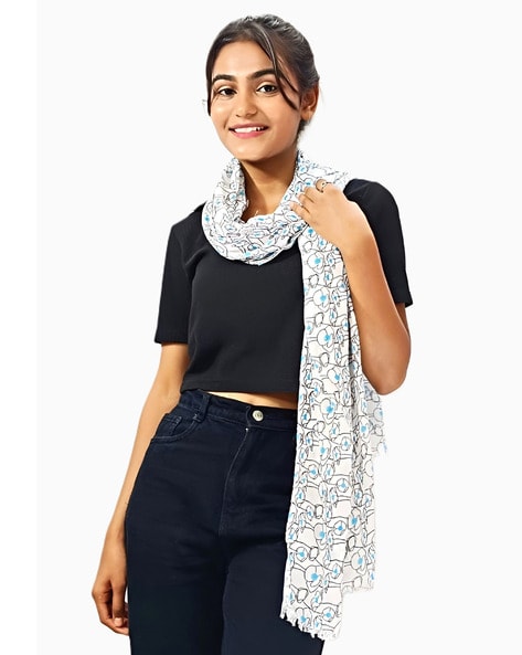 Women Floral Print Stole with Tassels Price in India