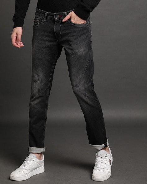 Men Norris Low-Waist Slim LCO8 Distressed Jeans