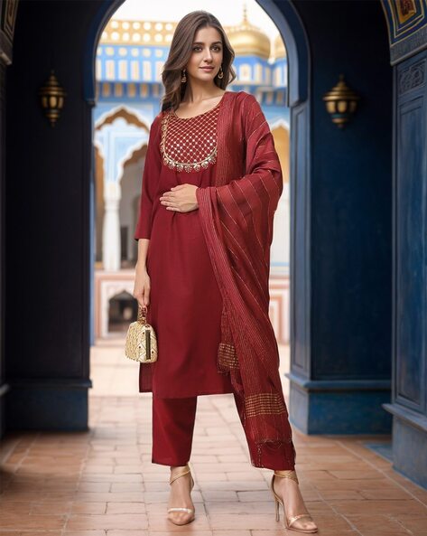 Women Embroidered Straight Kurta Set Price in India