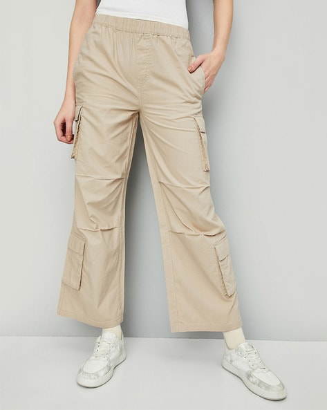 Relaxed Fit Cargo Pants with Flap Pockets