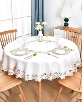 Floral Embroidered 4-Seater Table Cover