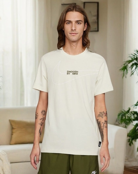 Mens nike swoosh t shirt online