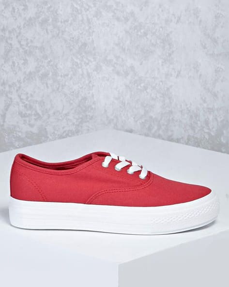 Lace-Up Casual Shoes