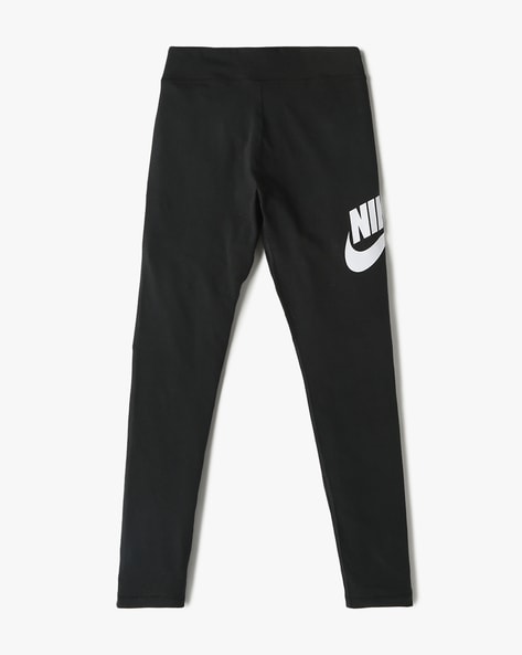 Nike Mid-Rise Sportswear Essential Leggings