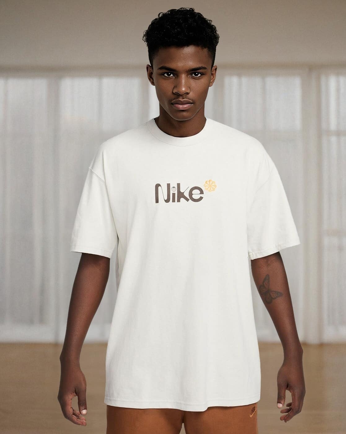 Buy White Tshirts for Men by NIKE Online | Ajio.com