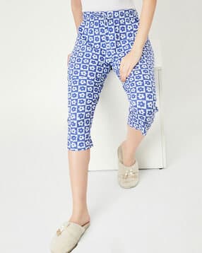 max Floral Print Relaxed Fit Capris-picture-35