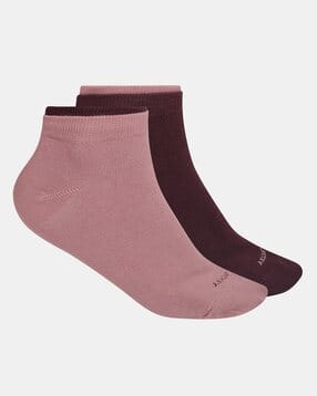 jockey 7491 Pack of 2 Low Show Socks with Stay Fresh Treatment-picture-45