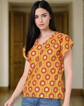 sakura Printed V-Neck Top-picture-0